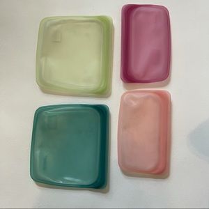 NEVER USED STASHER BAG SET OF FOUR